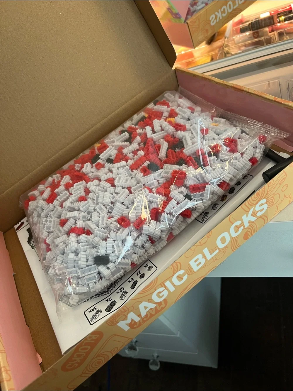 Hello Kitty Red & White Magic Blocks Kit NEW
